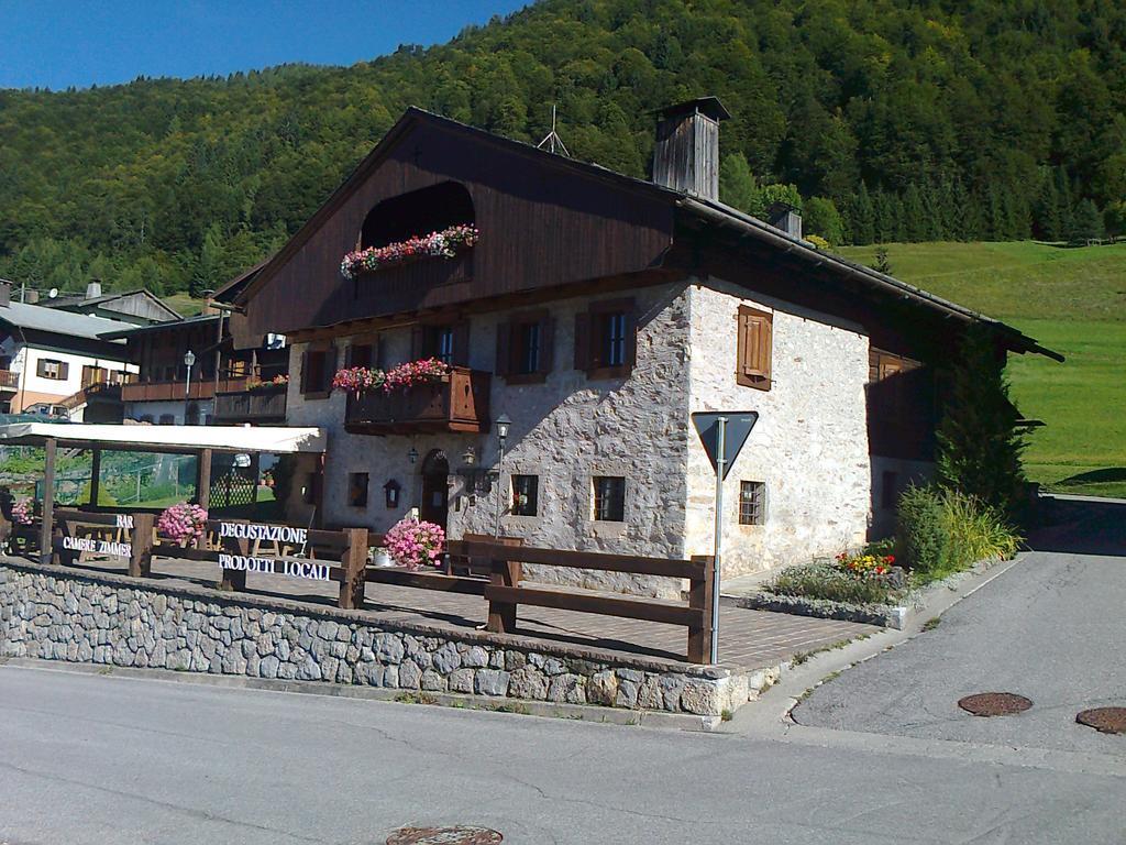 Albergo Pa' Krhaizar Sauris Exterior photo